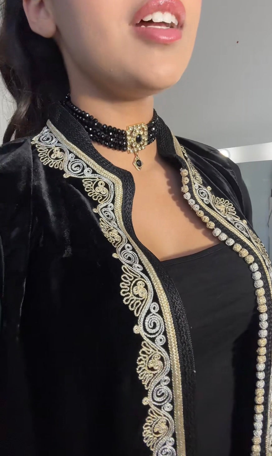 Kimono noir en velours – Éclipse