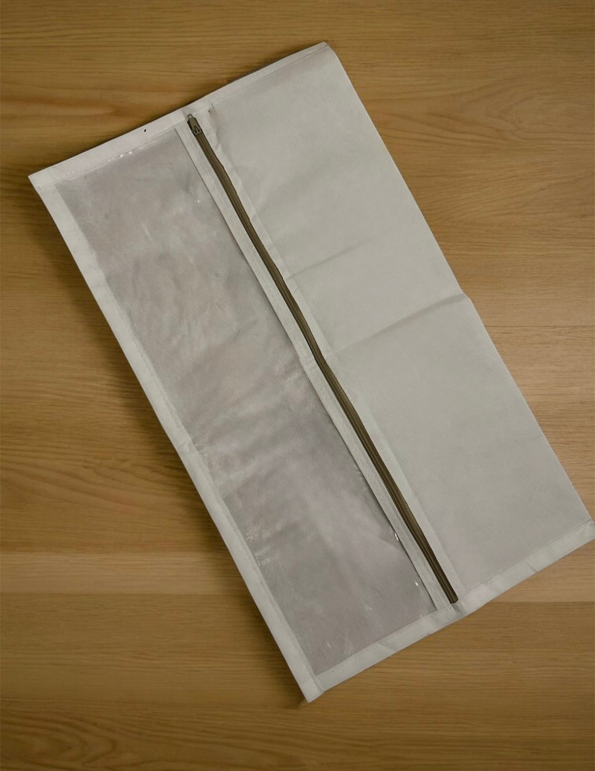 Housse de rangement zippée