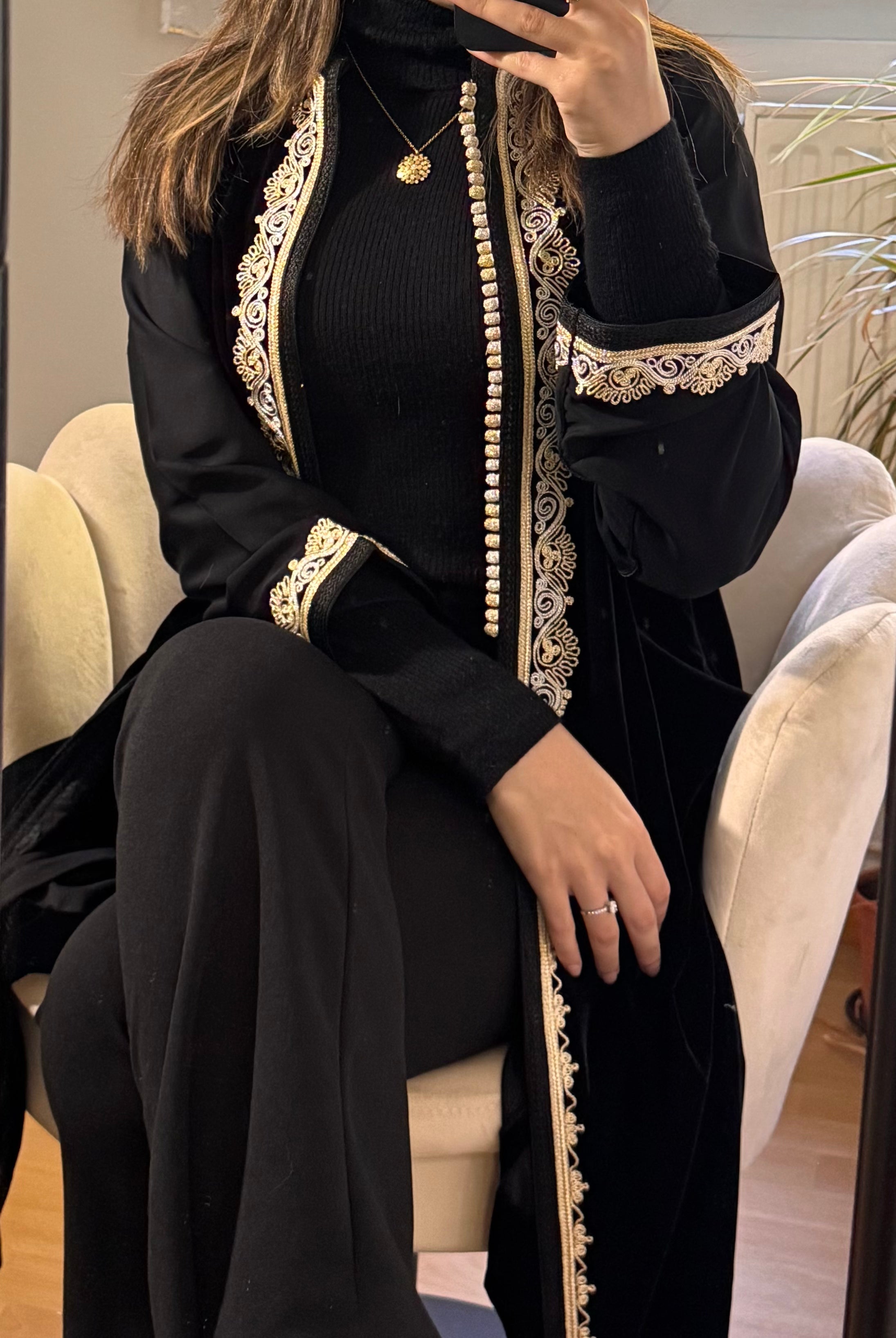 Jabador noir en velours – Éclipse