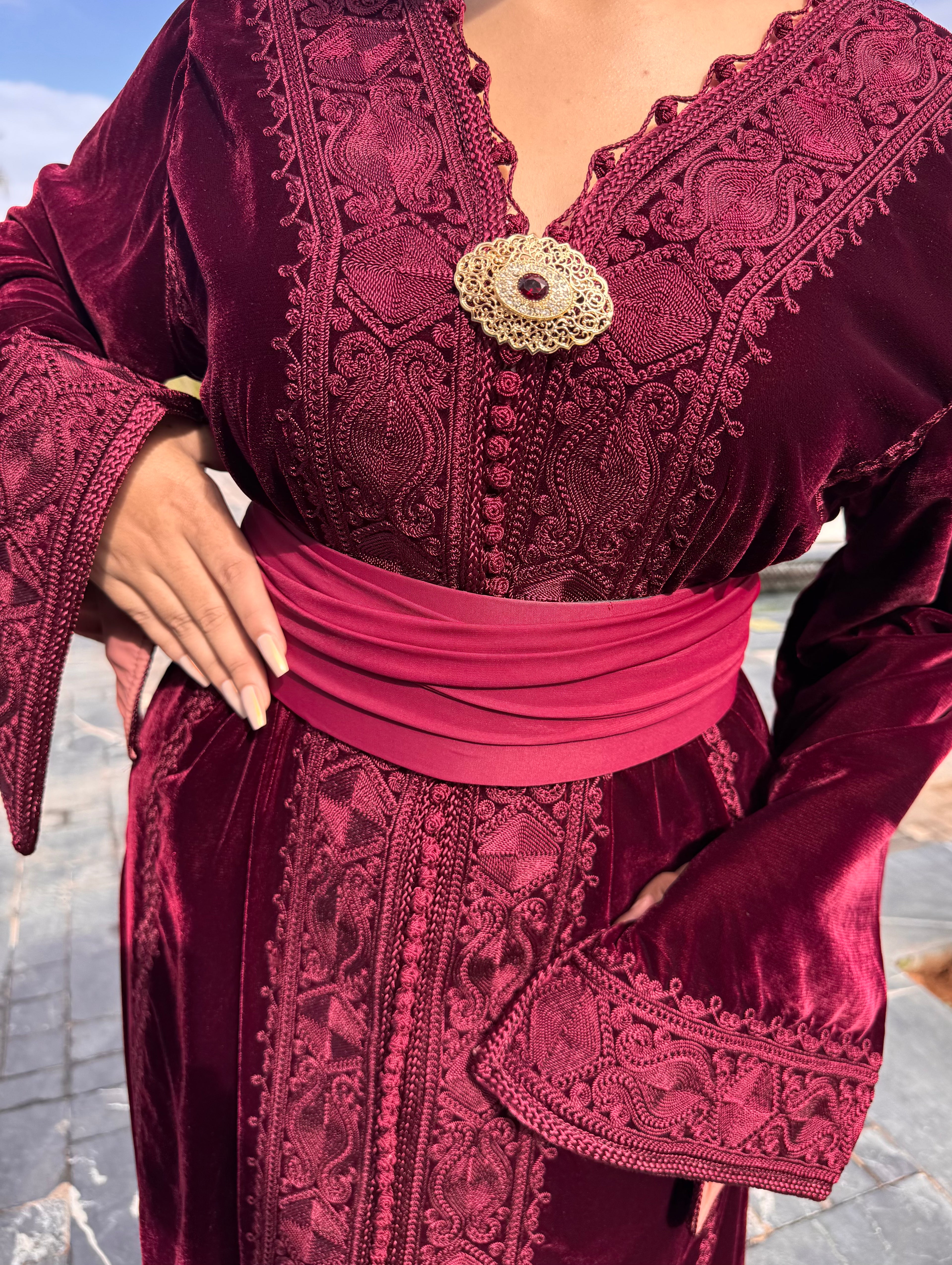 Caftan Bordeaux impérial